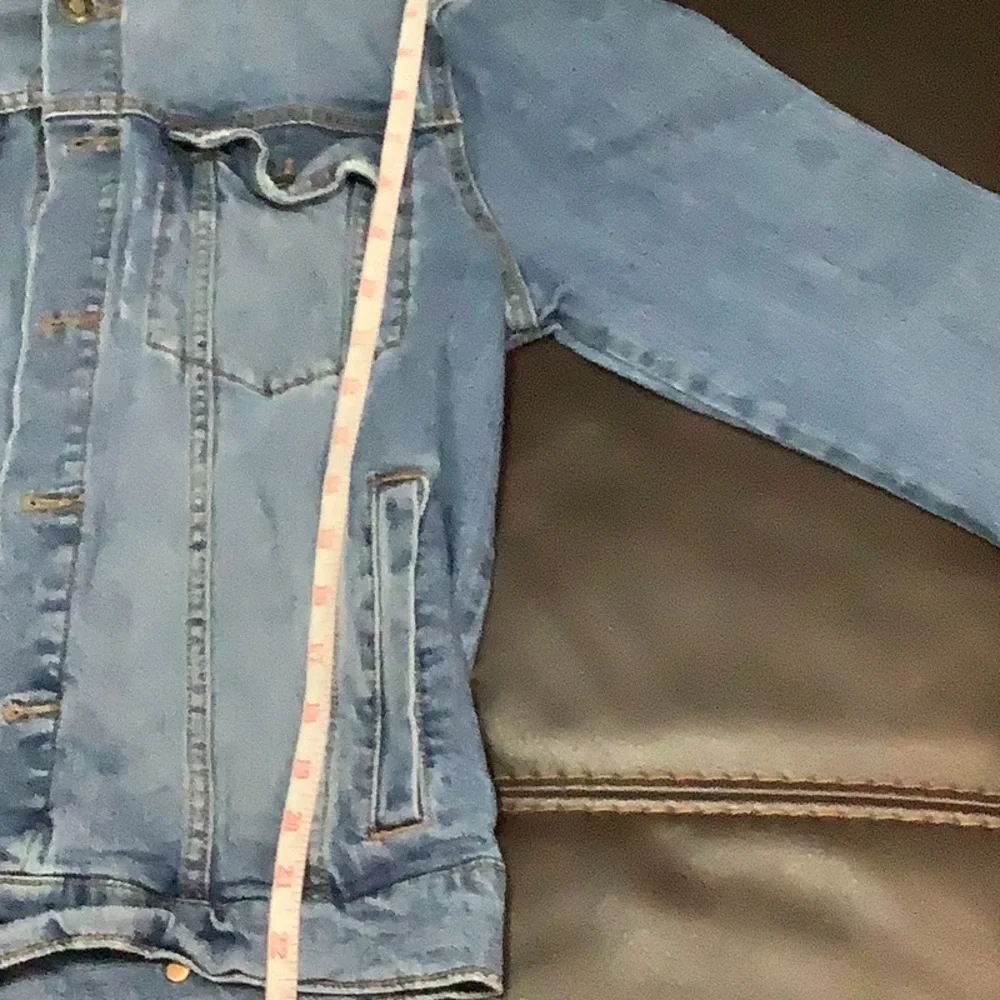 Retrofit Light Blue Denim Jacket - Picture 13 of 13